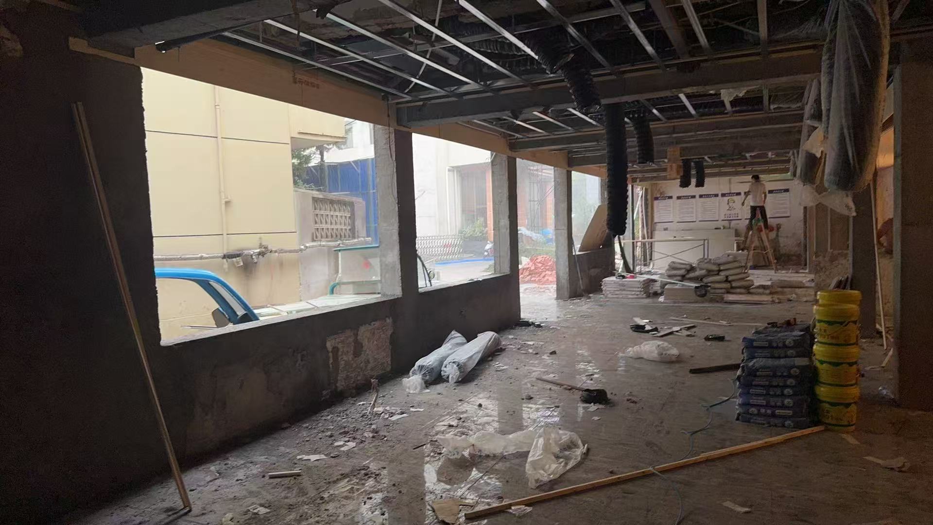 自贡市危房加固墙体改大梁 - 价格